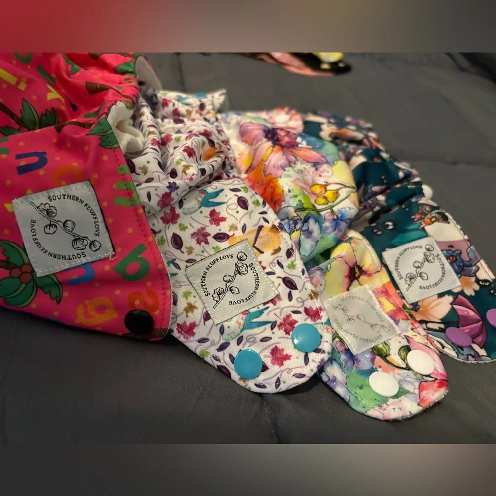 Southern Fluff love cloth diapers with fuzzy inside, pocket diapers - lot of 4